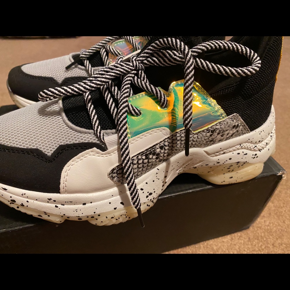 Shu Shop brand tennis shoes